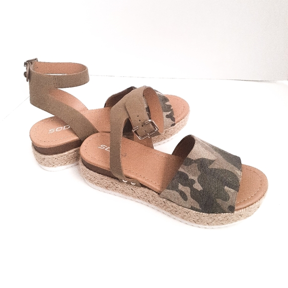 Sugar Camo Topic Espadrilles - Picture 11 of 13